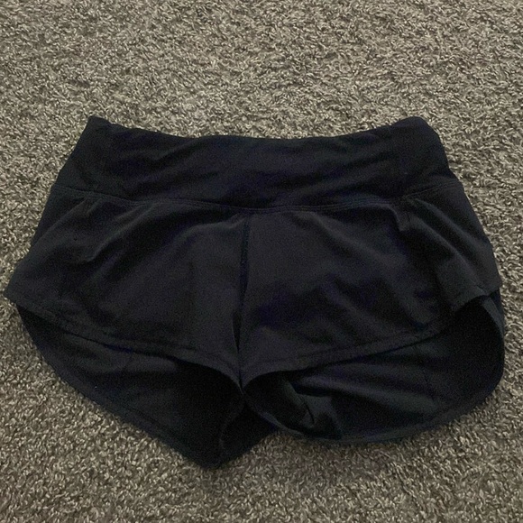 lululemon athletica Shorts Lululemon Size Speed Up Shorts Poshmark